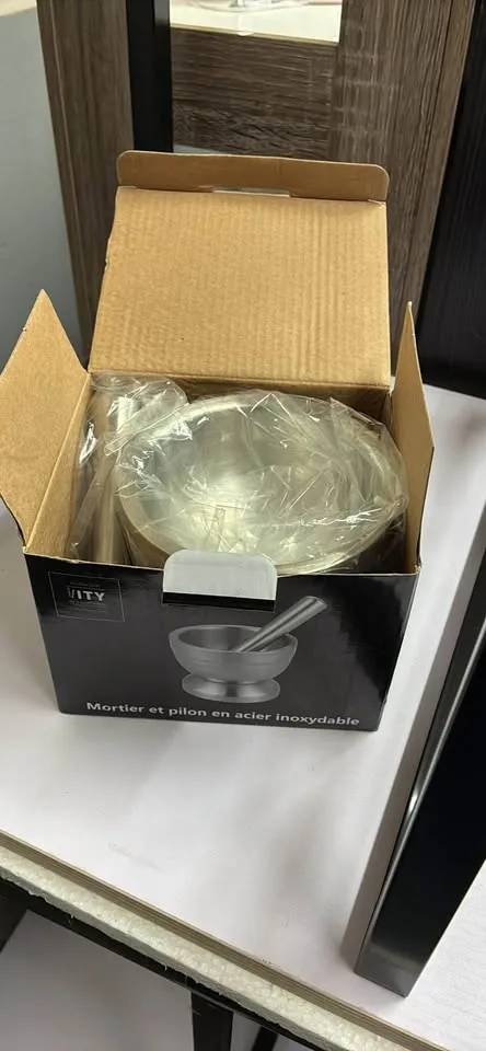 Stainless Steel Mortar and Pestle image indicator(3)