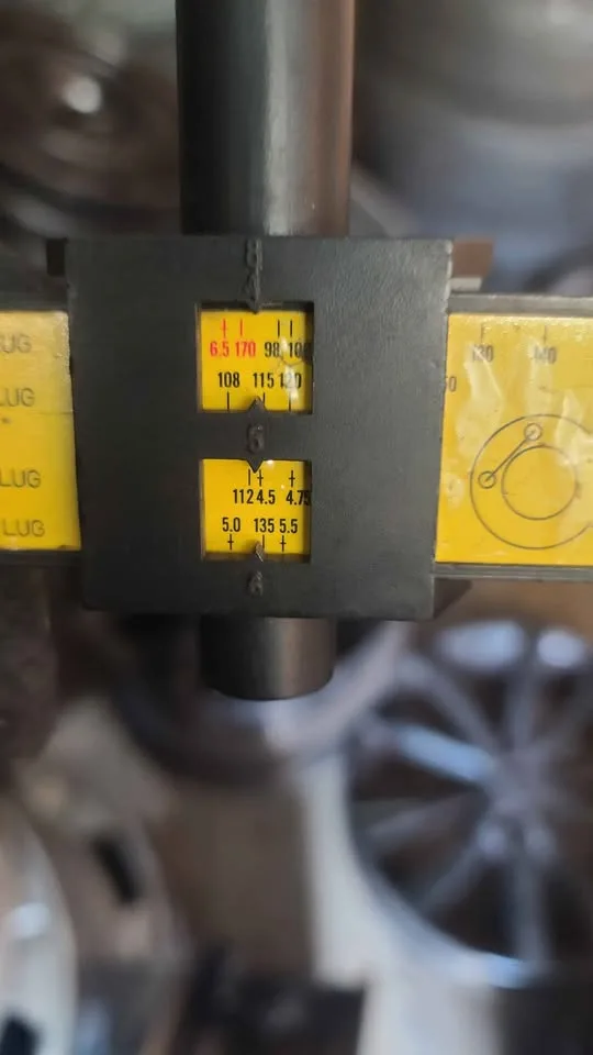 18 inch, 5x114.3, 67.1mm CB, +40mm offset, Dodge Avenger image indicator(5)