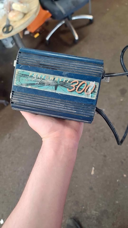 Portawattz 300 Power Inverter