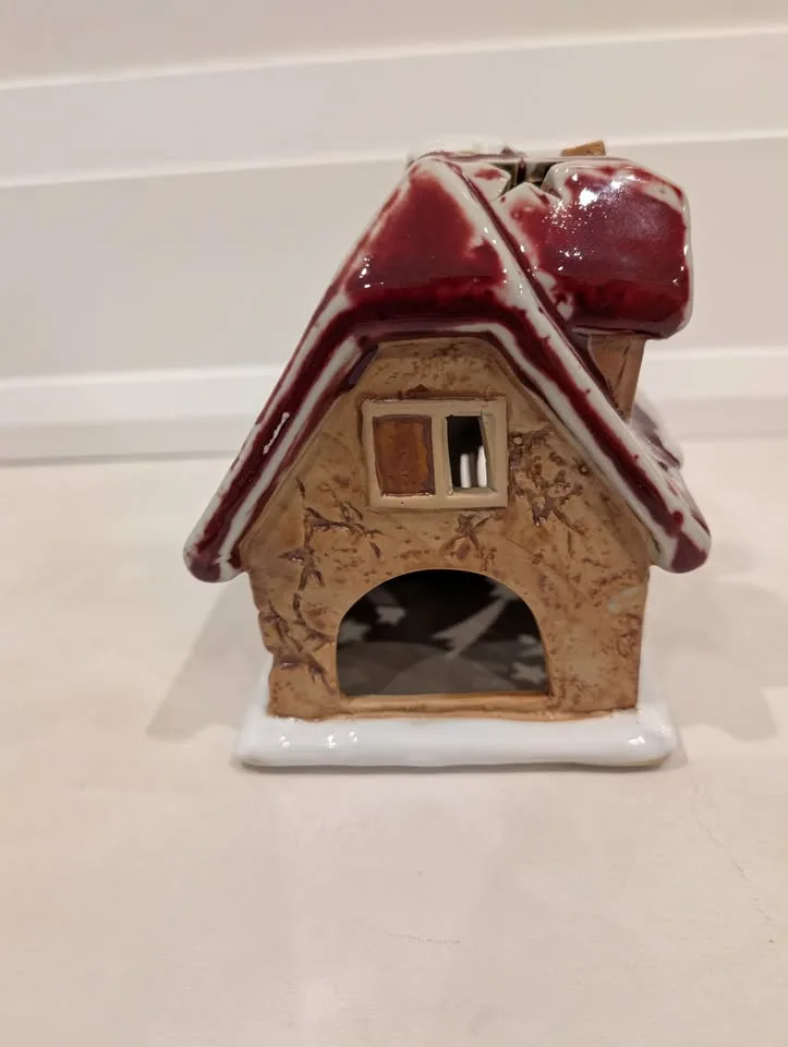 Rustic Christmas Winter Holiday House - Tealight Decor image indicator(3)