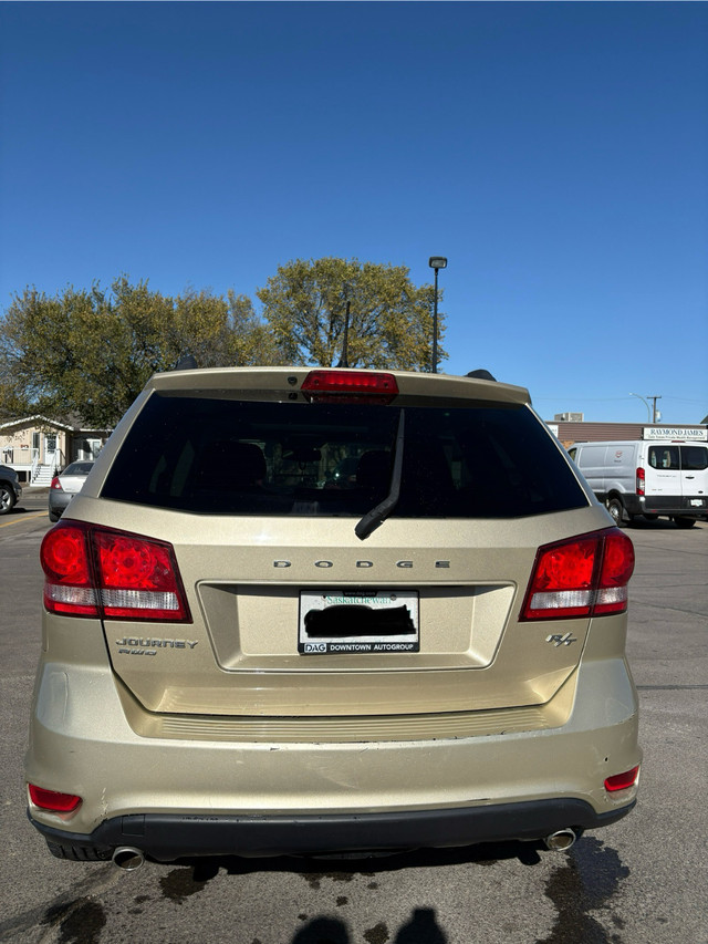 2011 Dodge Journey R/T - photo 4