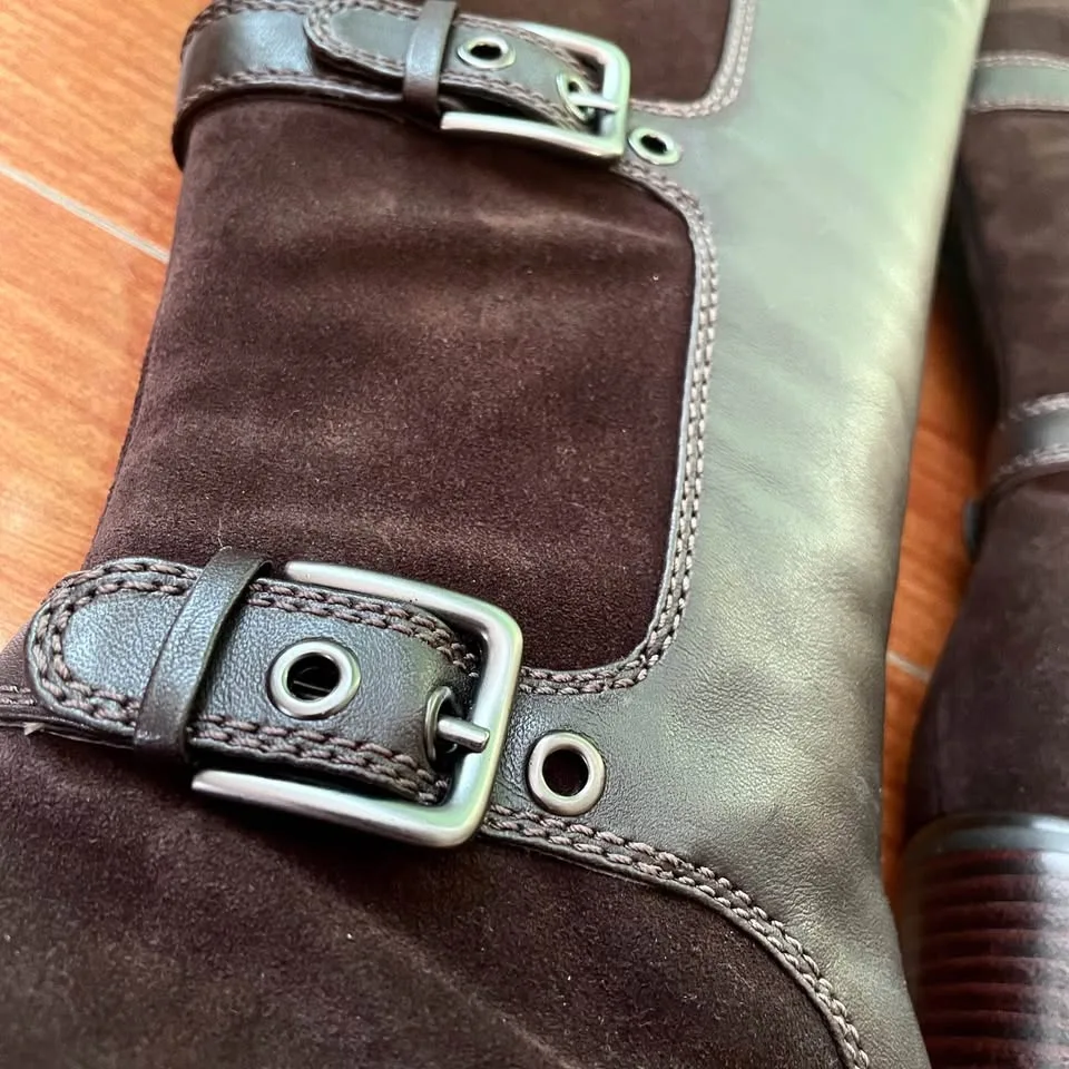 Like NEW * Size 7-7.5, Ecco Leather Boots w/ Buckles image indicator(5)