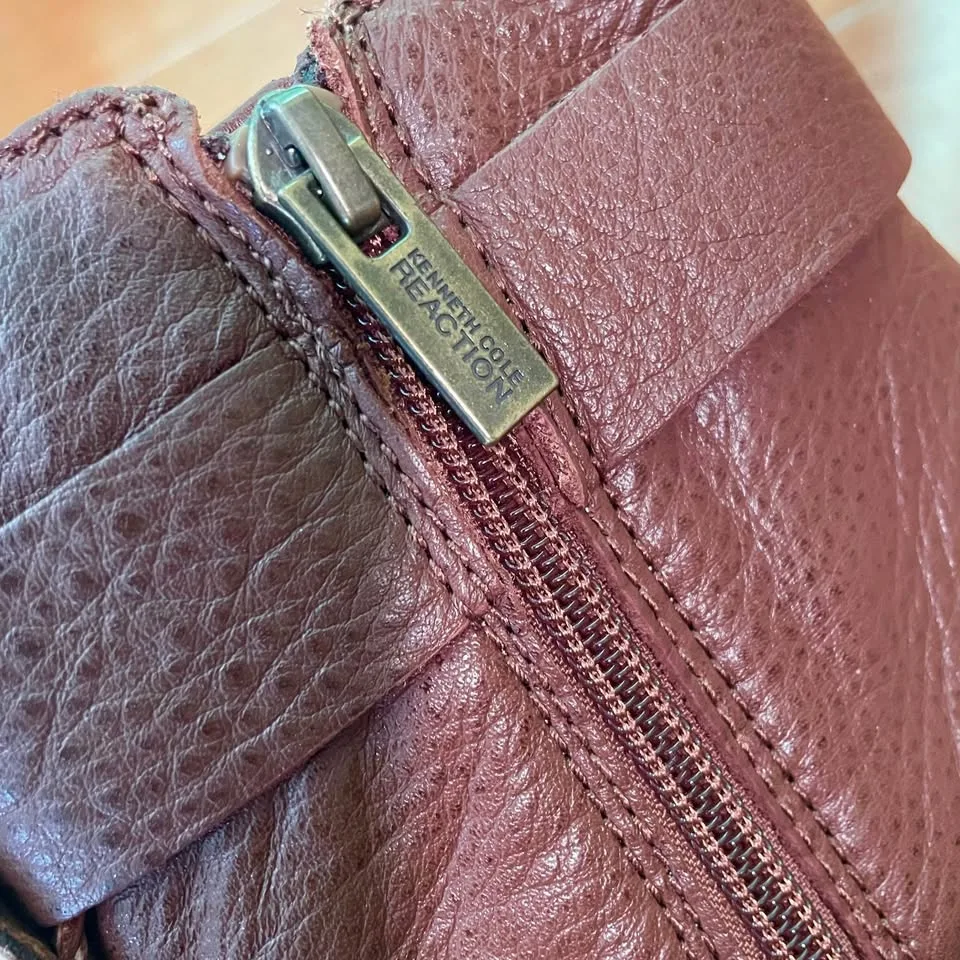 NEW✨Women's 7.5M, Kenneth Cole Brown Leather Ankle Boots image indicator(5)