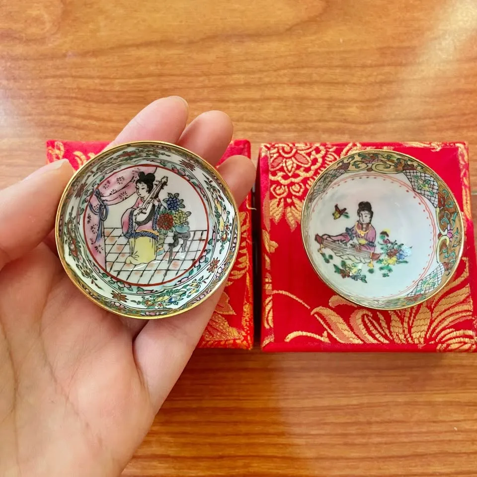 Small Chinese Porcelain Style Bowl / Miniature Tea Cup image indicator(2)