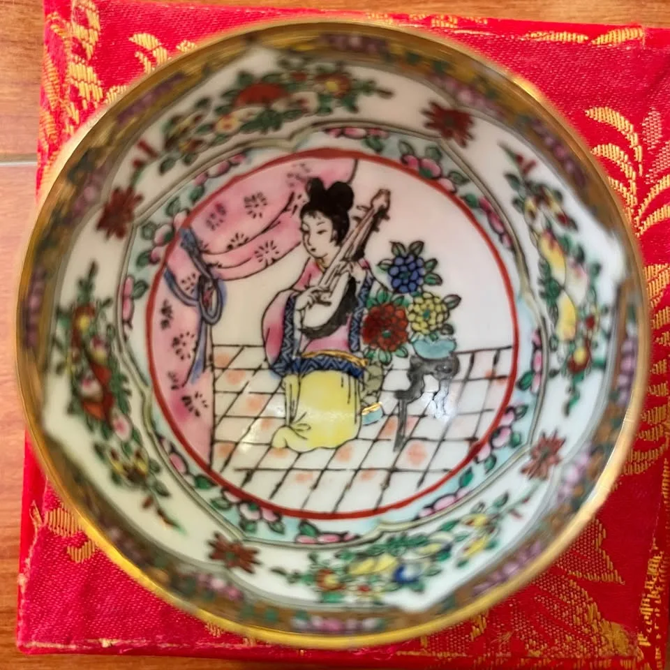 Small Chinese Porcelain Style Bowl / Miniature Tea Cup image indicator(7)