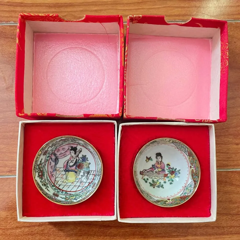 Small Chinese Porcelain Style Bowl / Miniature Tea Cup image indicator(9)