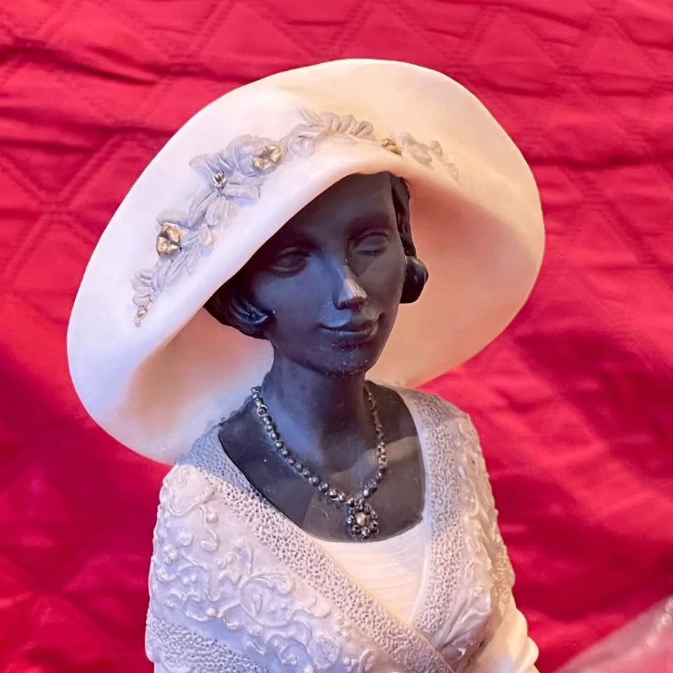 VINTAGE 15” A. Belcari Sculpture image indicator(3)