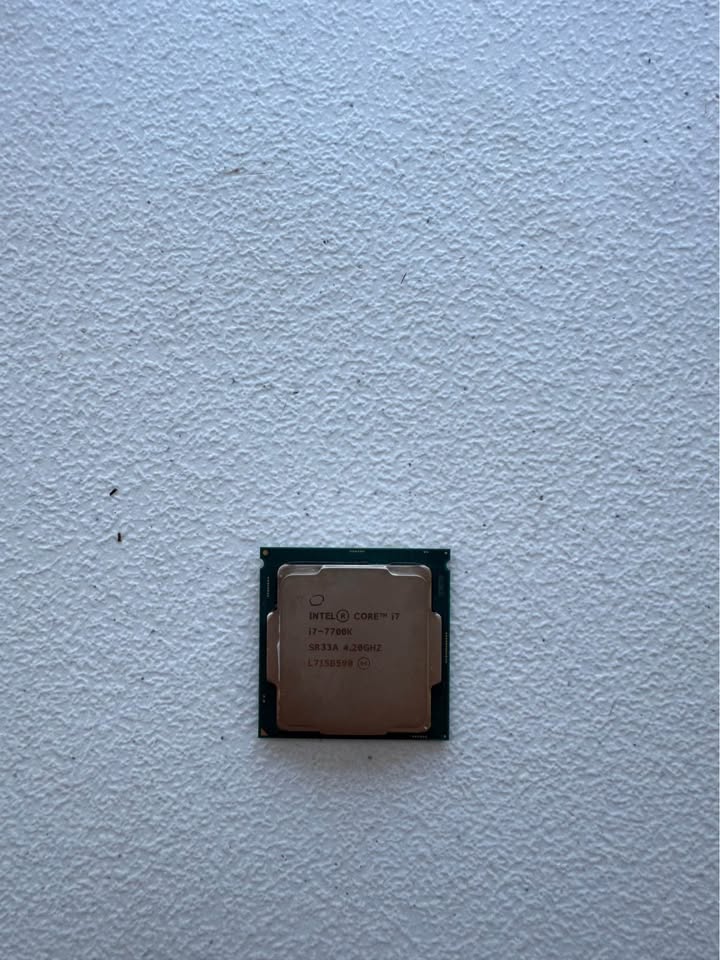 i7 7700K CPU - photo 2