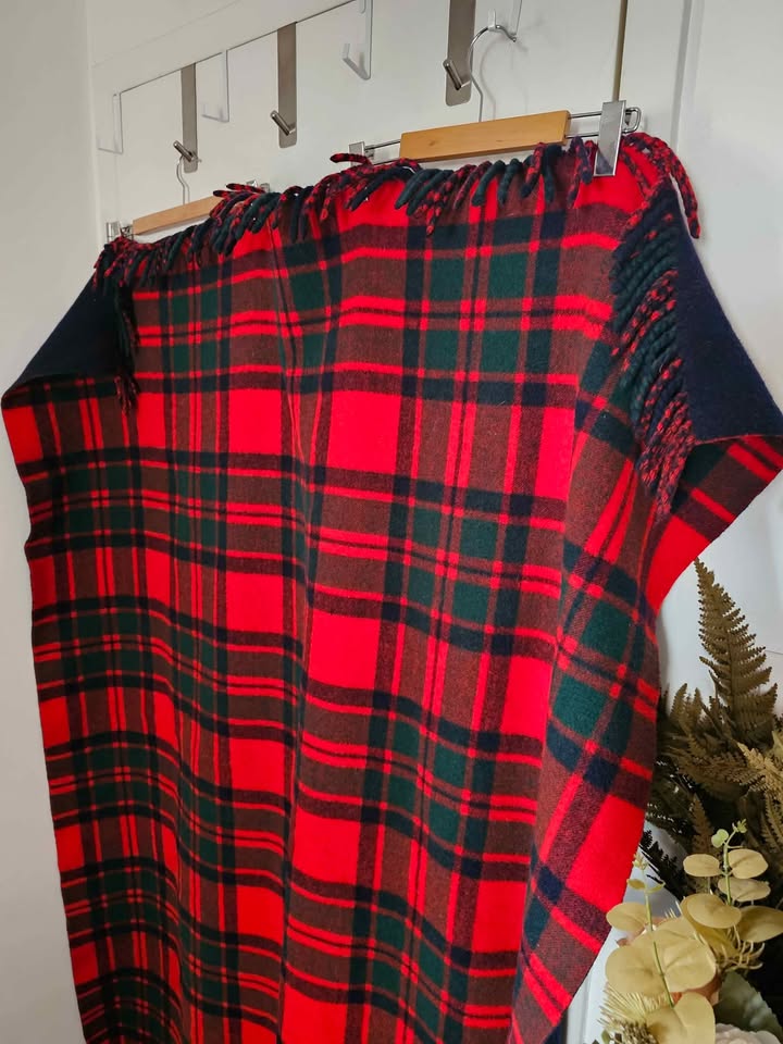 Scottish Wool Vintage Blanket Red Tartan Plaid Travel Rug - photo 2