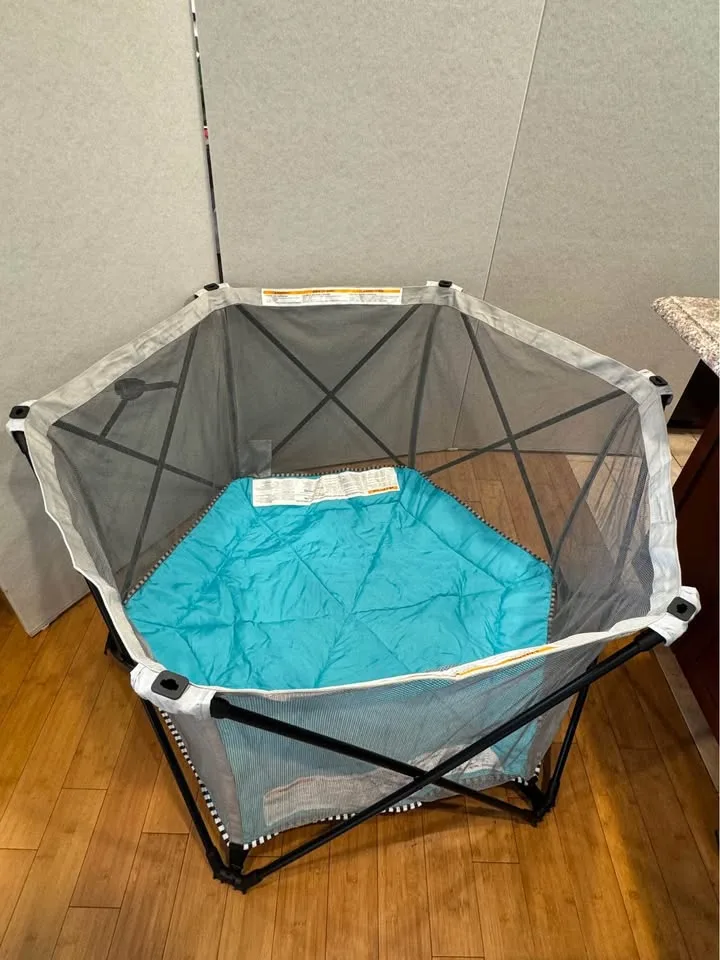 Summer Infant Pop ’n Play - Aqua / Never Used image indicator(5)