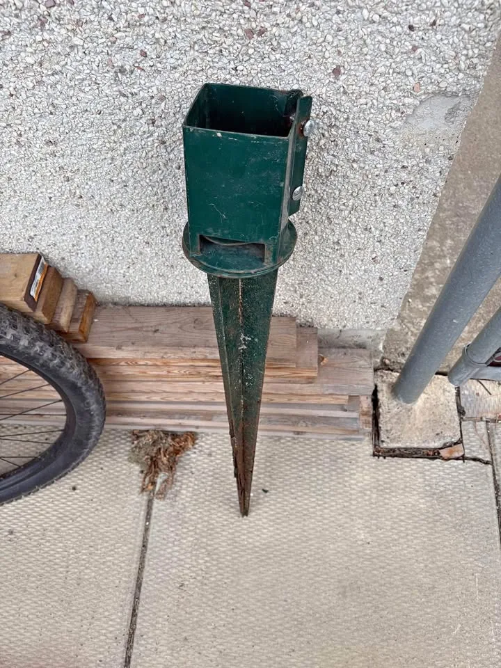 4x4 ground stake