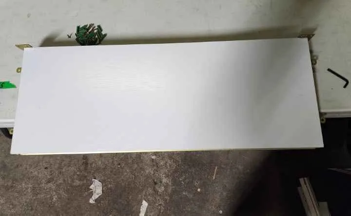 White lg shelf metal brackets Beautiful heavy duty 31" image indicator(3)