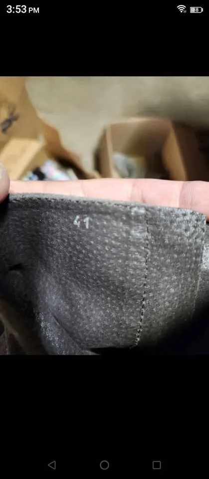 Boots suede excellent condition image indicator(3)