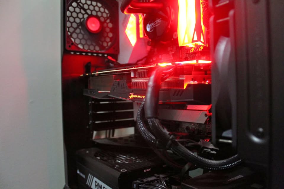 i7 9700k | 6650 XT | 32GB RAM | 1TB) Gaming PC