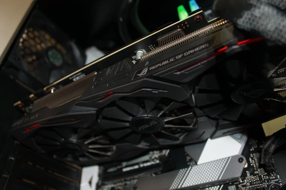 i7 9700k | 6650 XT | 32GB RAM | 1TB) Gaming PC - photo 4