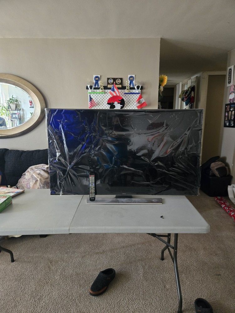 SAMSUNG 55'  4K 3D UN55HU8550FXZA  *i'm including 1 3D glasses * - photo 5
