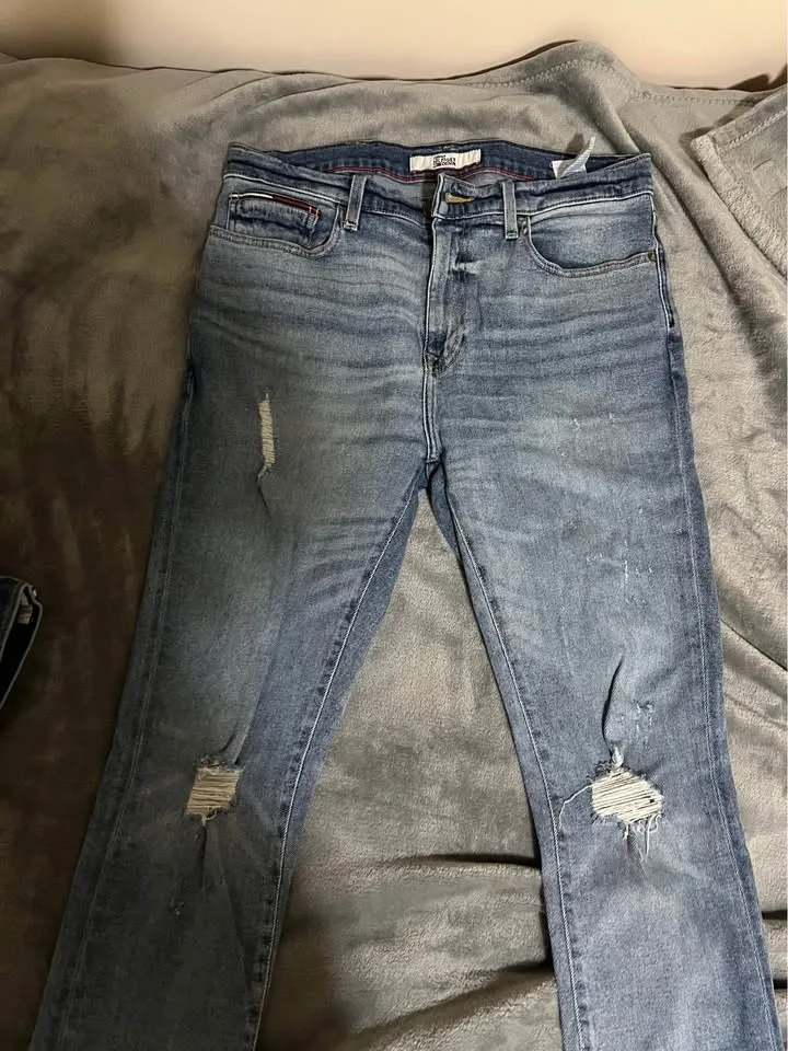 TH jeans 32/32 image indicator(2)