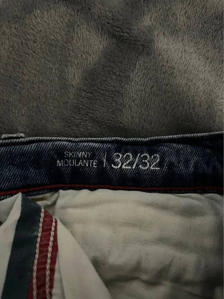 TH jeans 32/32 image indicator(3)