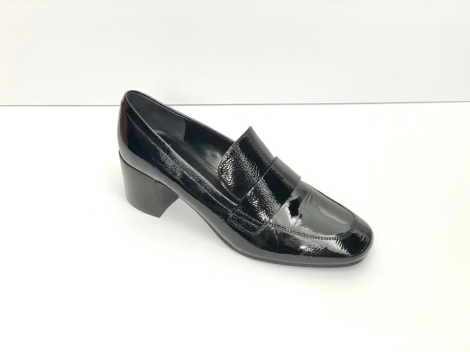 Marc Fisher Hudson Black Loafers image indicator(2)