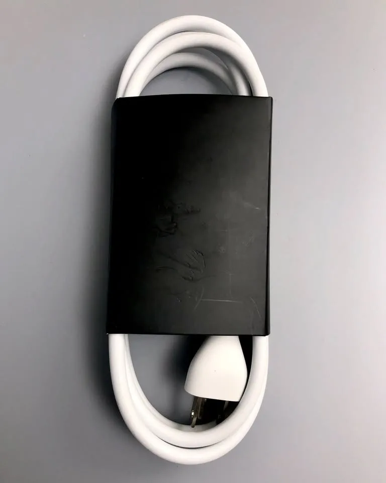 Brand New Genuine Apple Mac Computer Cable image indicator(3)