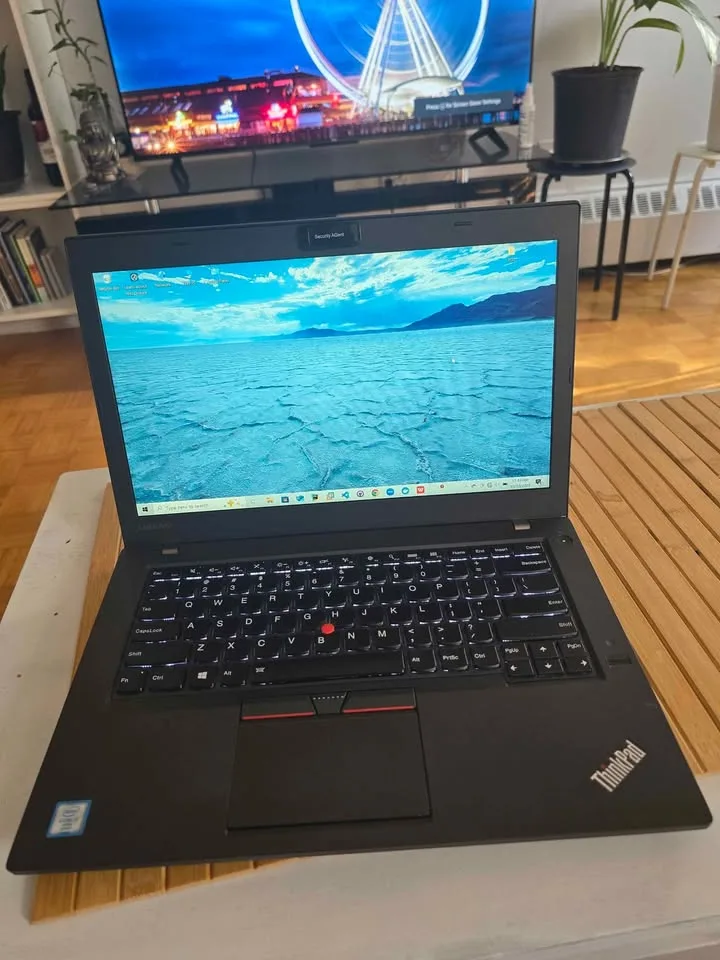 LAPTOP FOR WORK/STUDY: i7-6600U, 8GB, 256GB SSD image indicator(2)