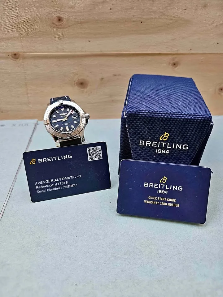 Breitling Avenger Automatic 43