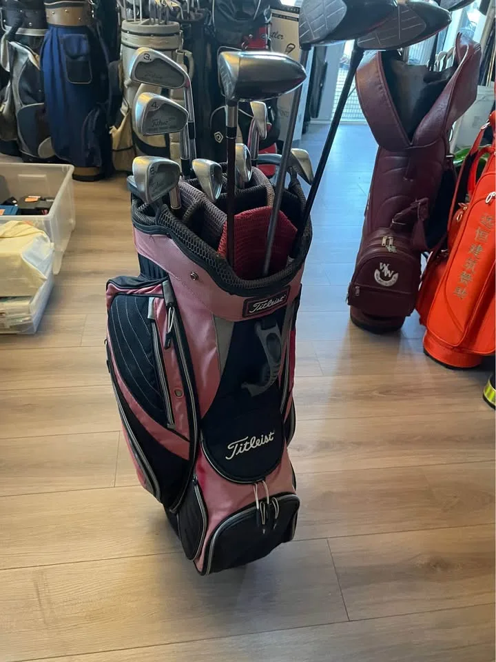 C a l la wa yGolf Club image indicator(4)