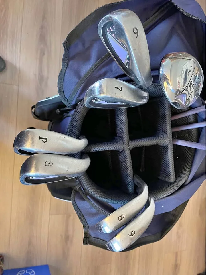 Women's Golf Club thumbnail