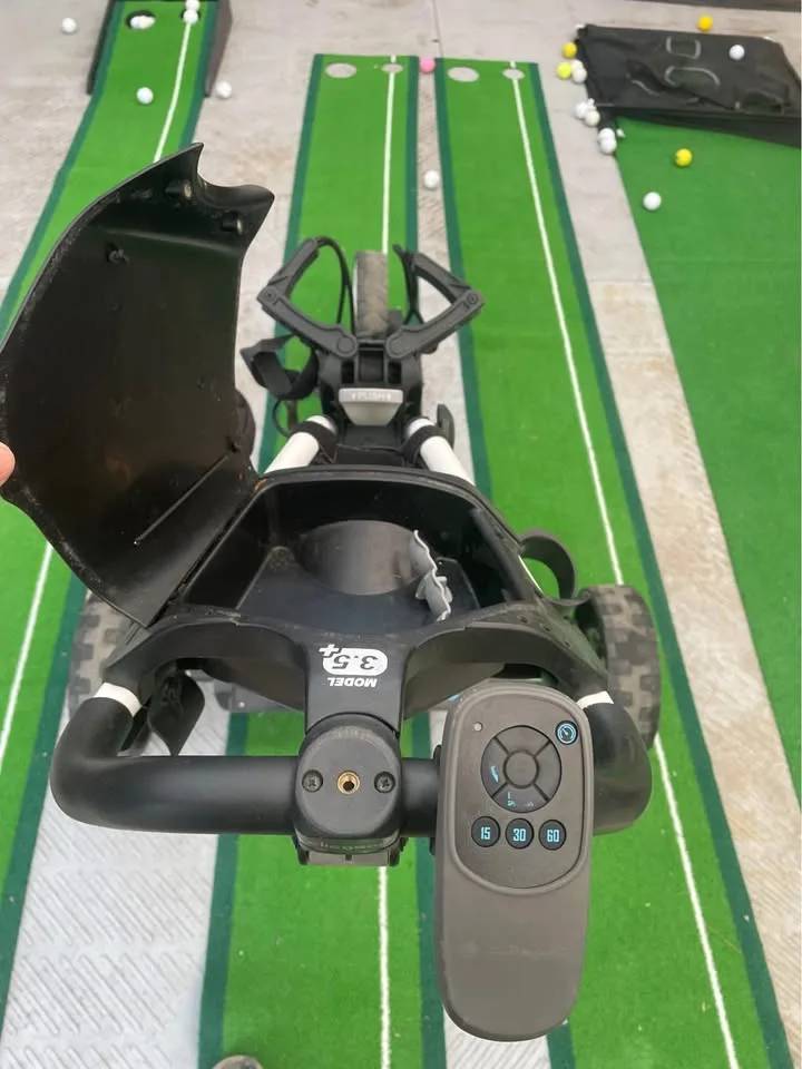 Golf bag electric remote control cart image indicator(3)