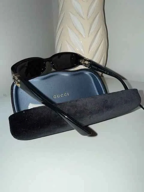 Gucci Sunglasses image indicator(4)