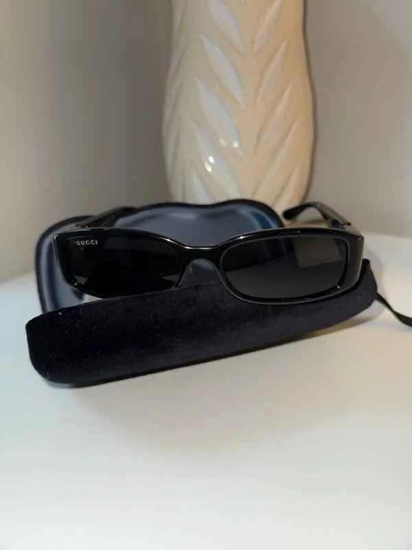 Gucci Sunglasses image indicator(5)