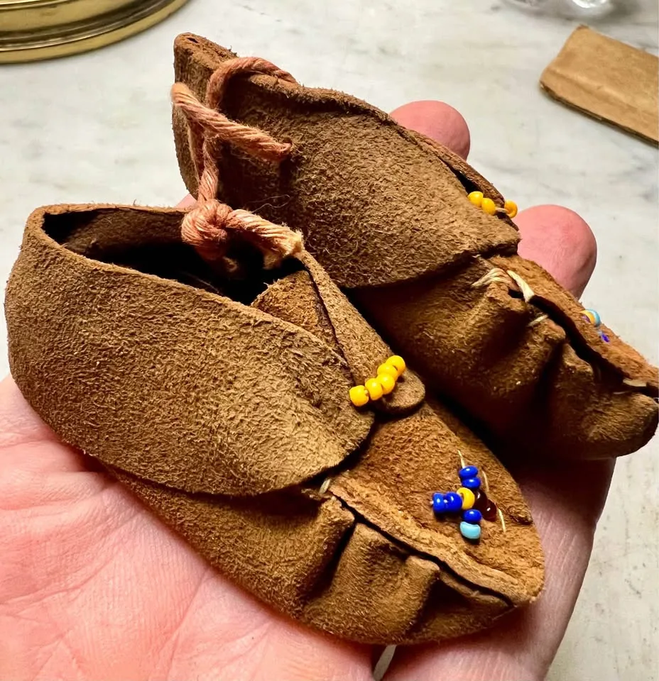 Vintage Native American Doll Outfit Set image indicator(3)