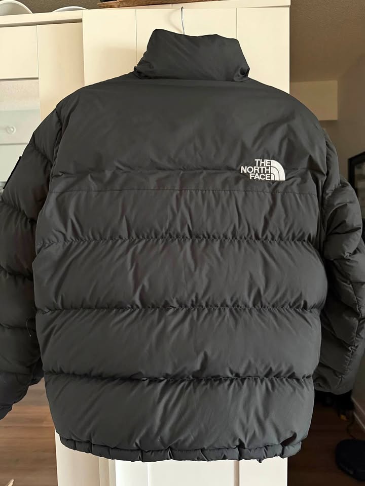 North Face 700 Nuptse Puffer Jacket