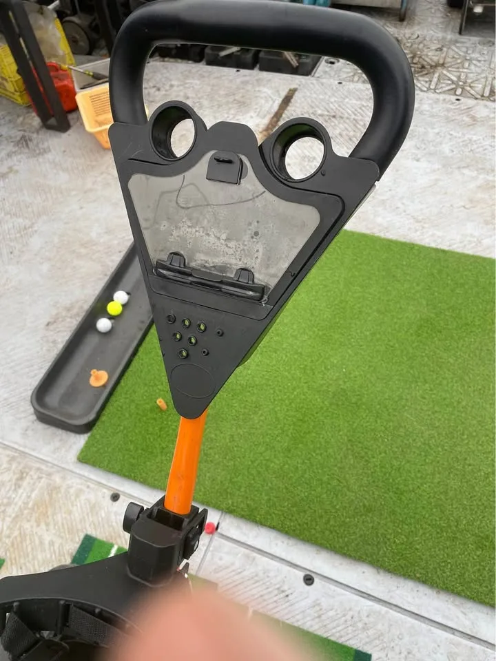 Clicgear Model 3.5+ Golf Push Cart image indicator(4)