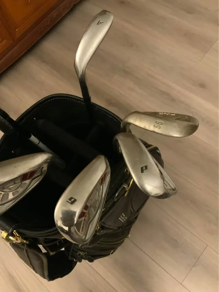 TaylorMade ball stick and Pu ball bag image indicator(2)