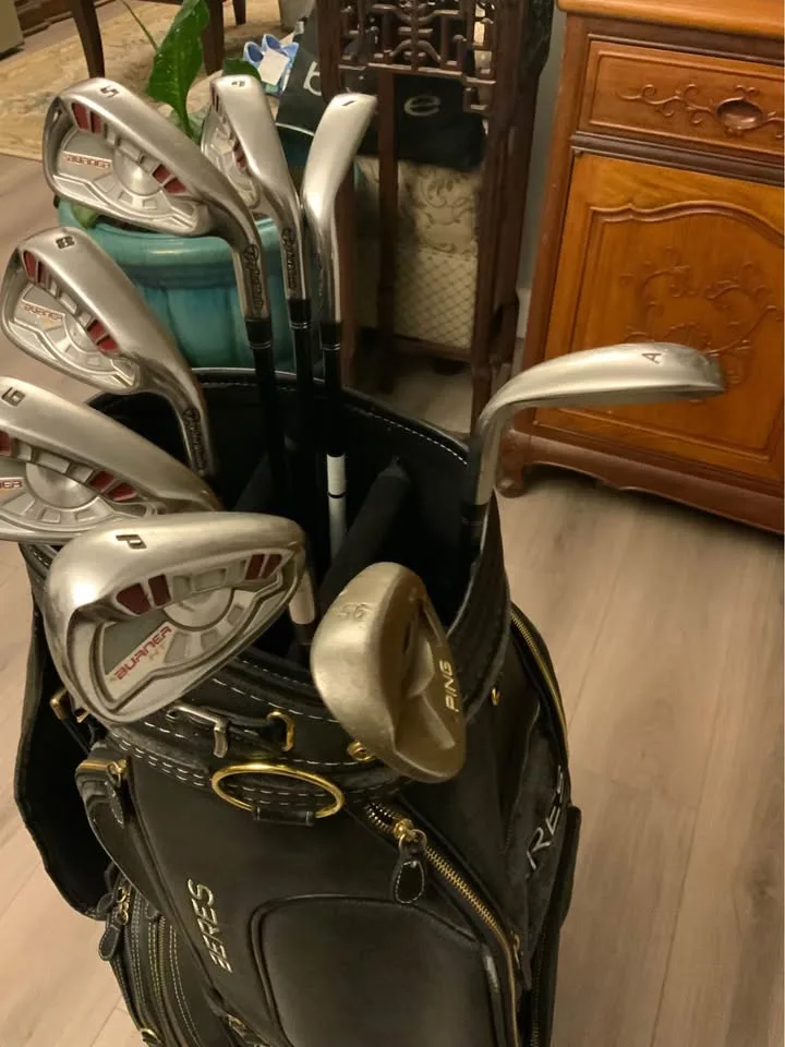 TaylorMade ball stick and Pu ball bag image indicator(4)