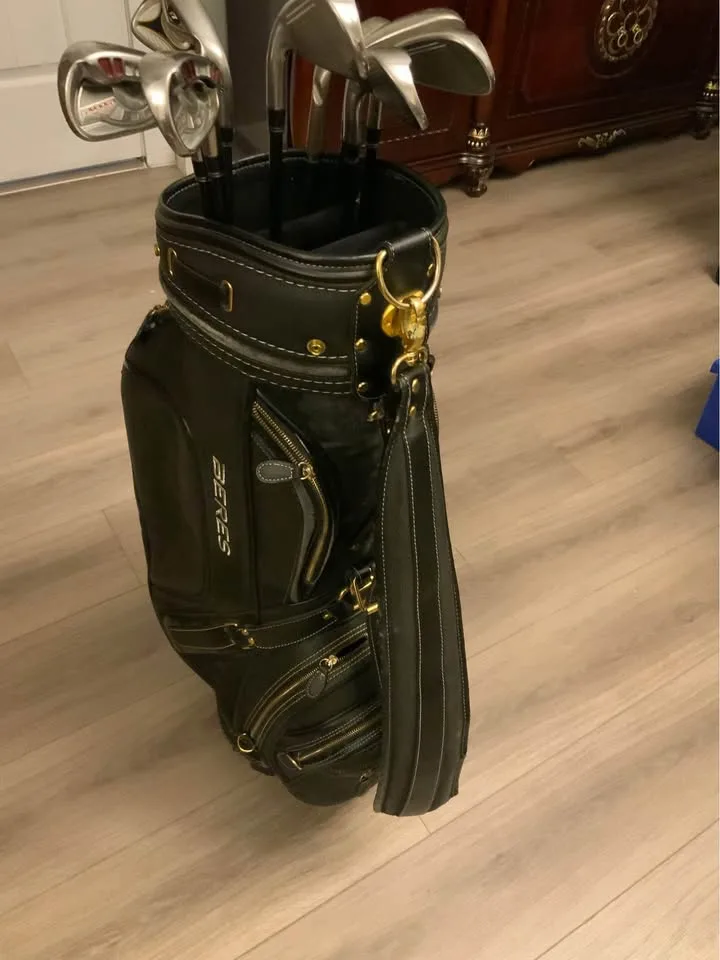 TaylorMade ball stick and Pu ball bag image indicator(7)