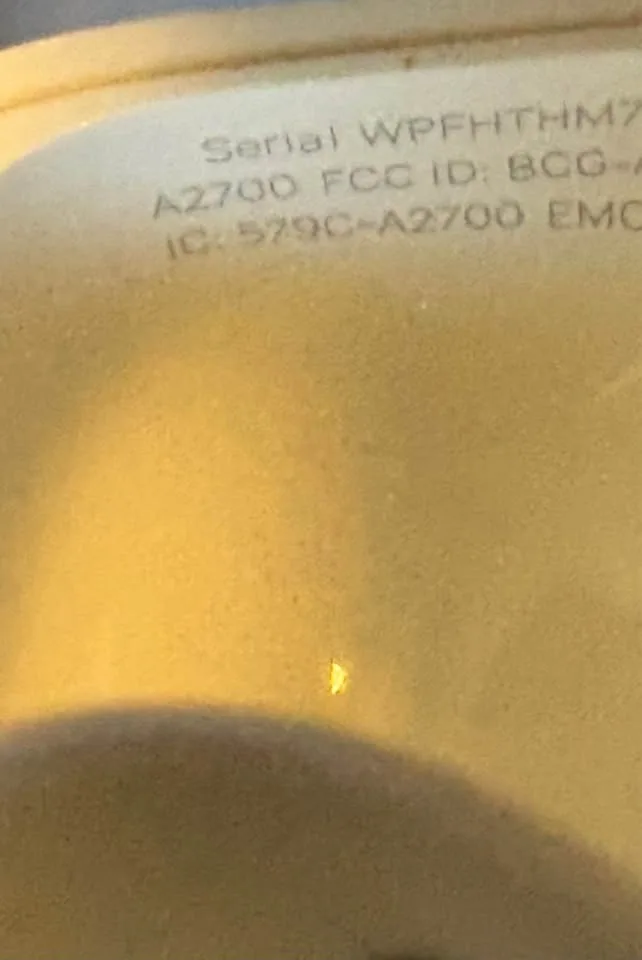 AirPods Pro (2nd Generation – Lightning Port) image indicator(2)