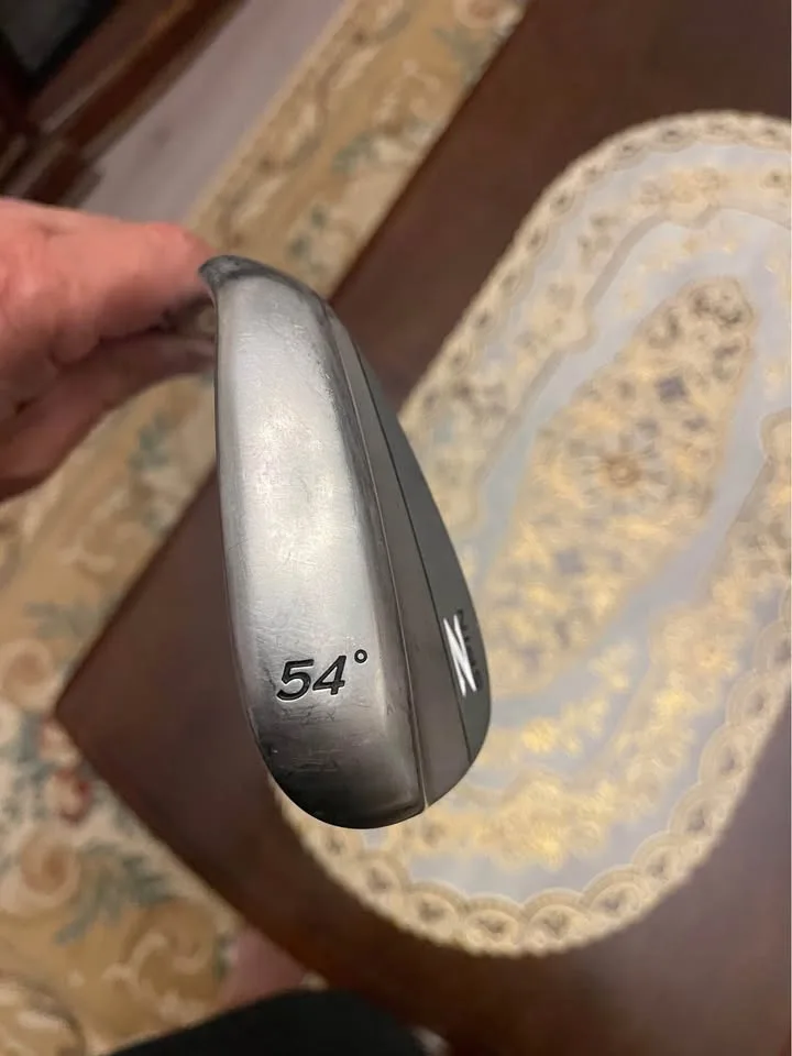 TaylorMade 54-degree digging rod image indicator(3)