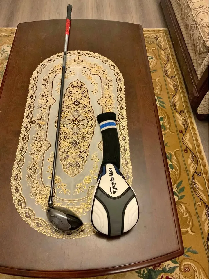 TaylorMade driver 9 degrees 57g thumbnail
