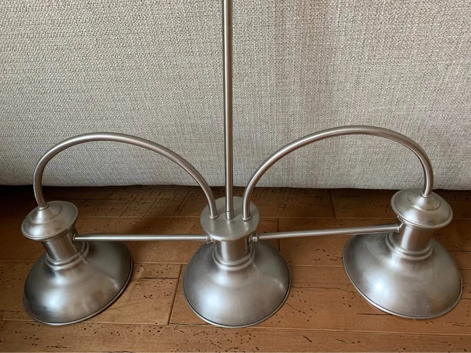 Three Bulb Light Fixture image indicator(2)
