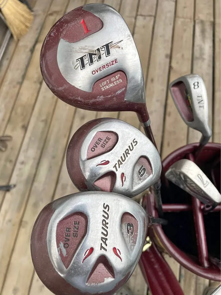 Golf club thumbnail