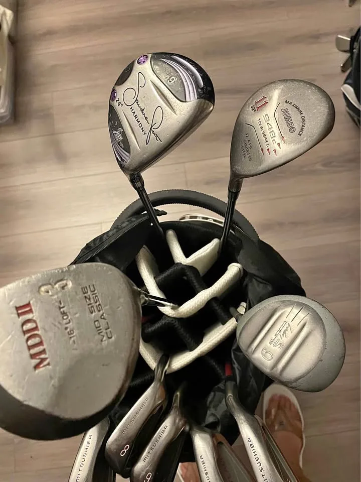 Girls' Golf Club thumbnail