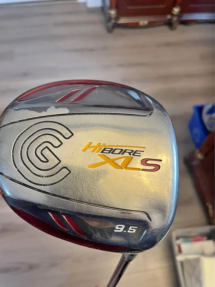 Golf driver thumbnail