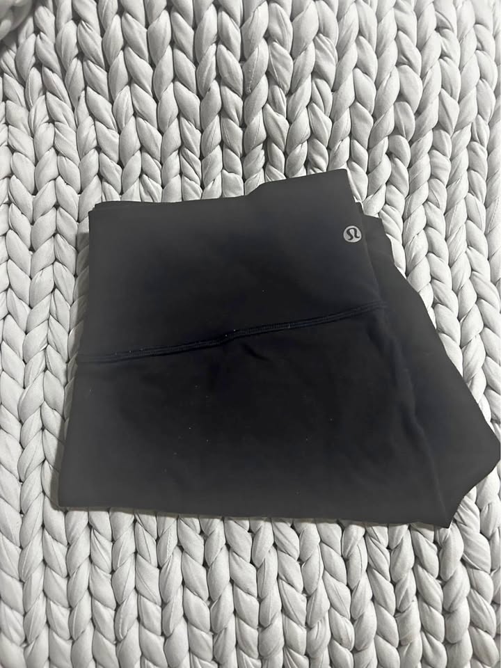 Lululemon leggings - Size 12
