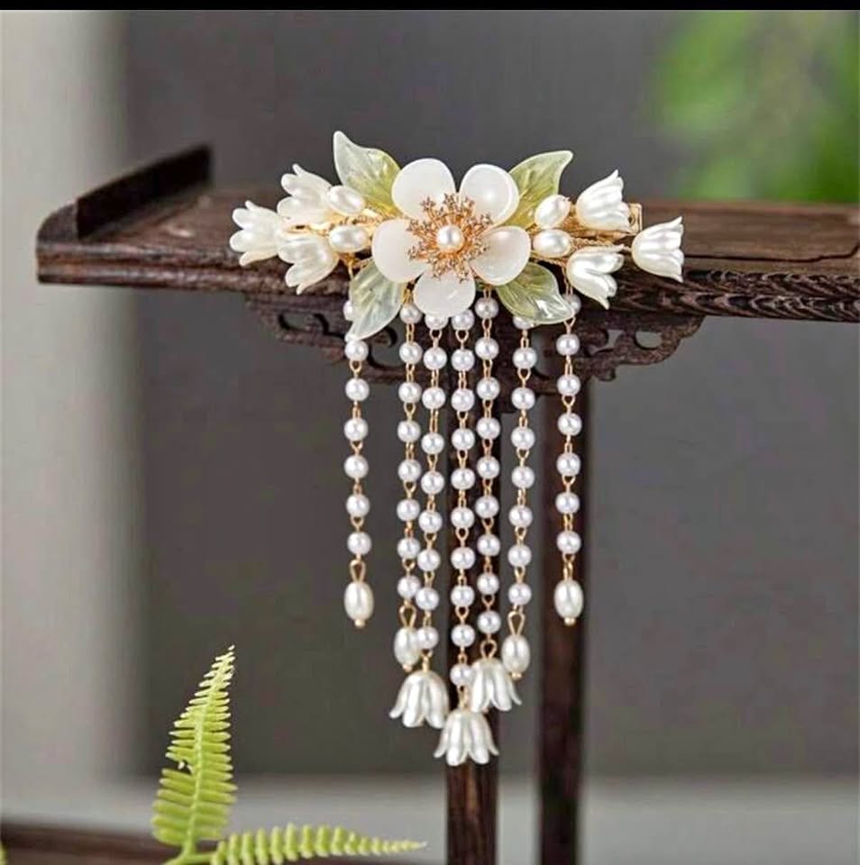 Tassel Hair Clip