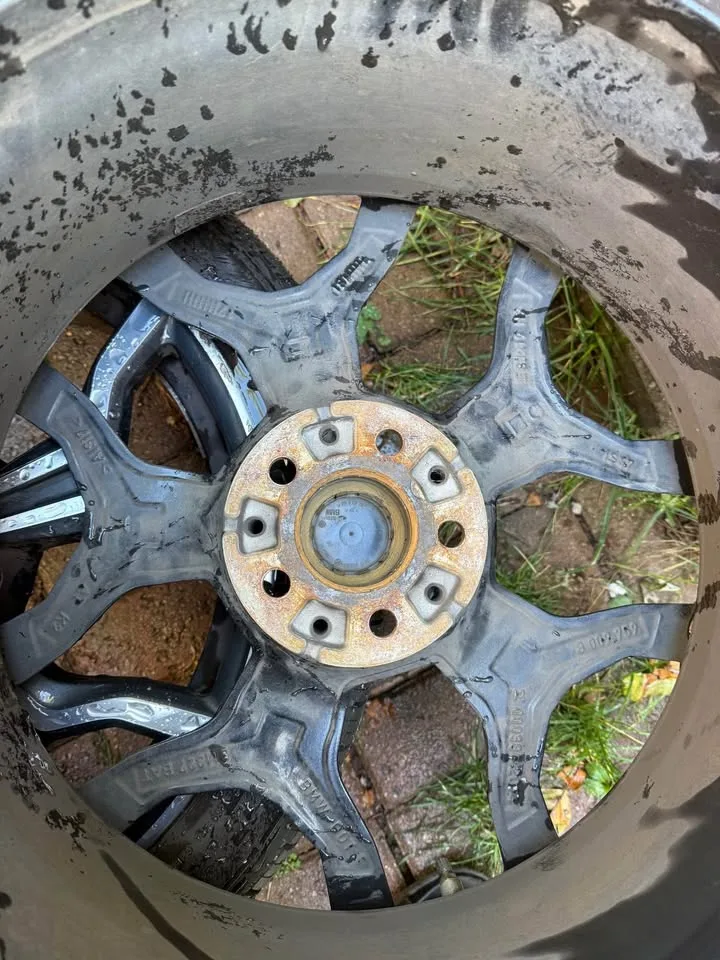 OEM 19” BMW X1 / X2 / X3 Rims on Continental All Season Tires image indicator(9)