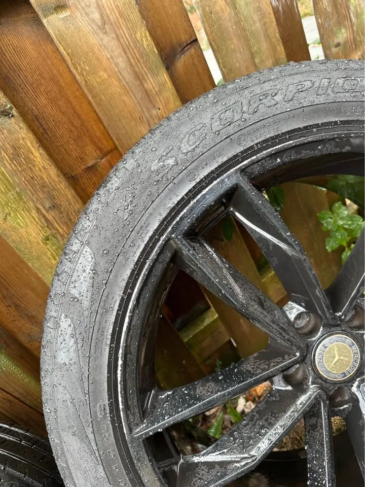 20” Staggered Mercedes GLE Rims on Pirelli All Season Tires image indicator(3)