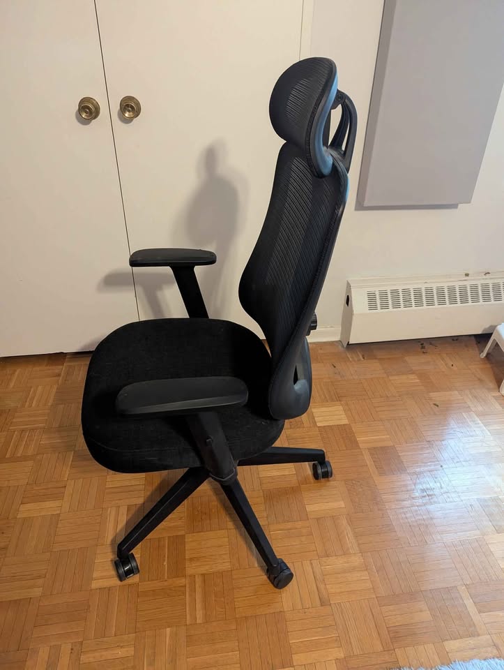 Ergonomic Office Chair - photo 2