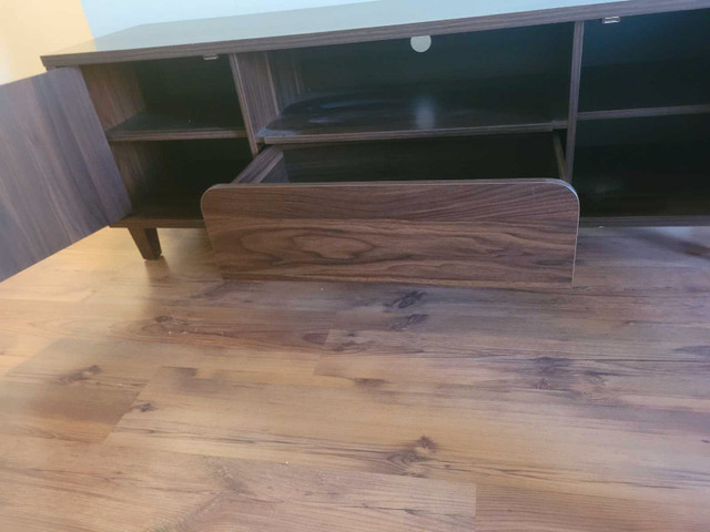 TV Stand - photo 2